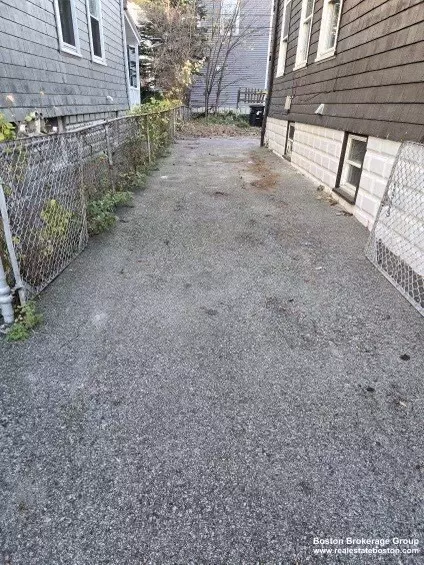 Boston, MA 02125,72 Belden St #PARKING #1