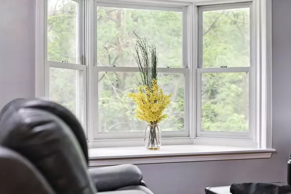 Springfield, MA 01129,59 Castlegate Dr. #B