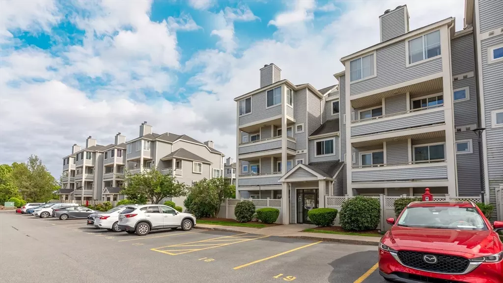 200 Falls Blvd #F305, Quincy, MA 02169