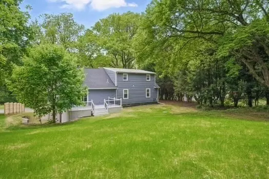 Ware, MA 01082,21 Old Belchertown Rd