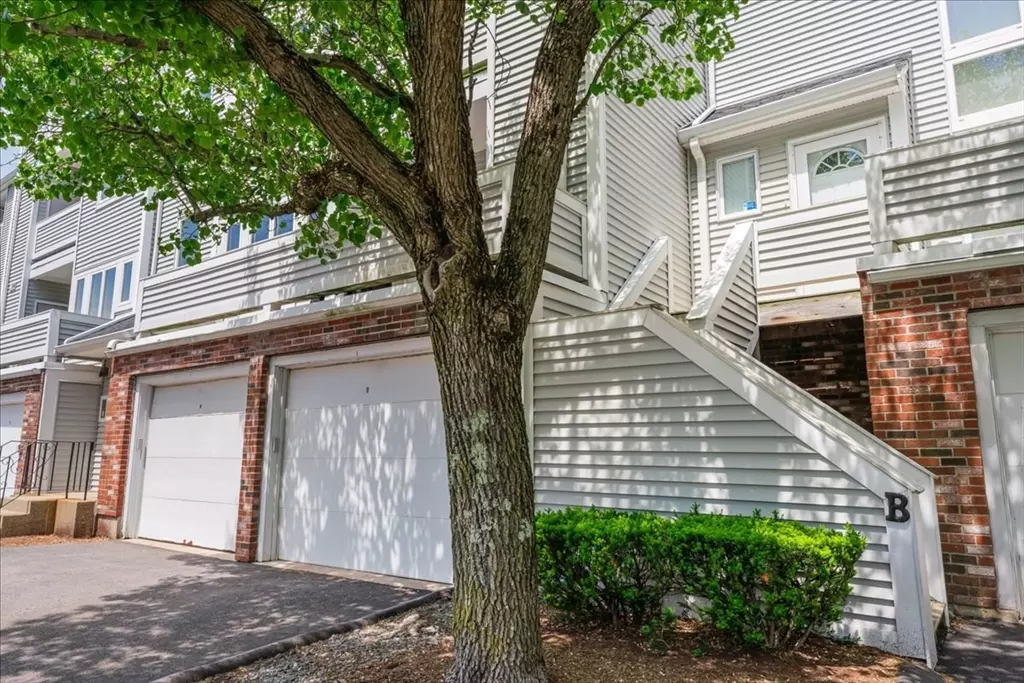 Weymouth, MA 02190,110 Burkhall St #B