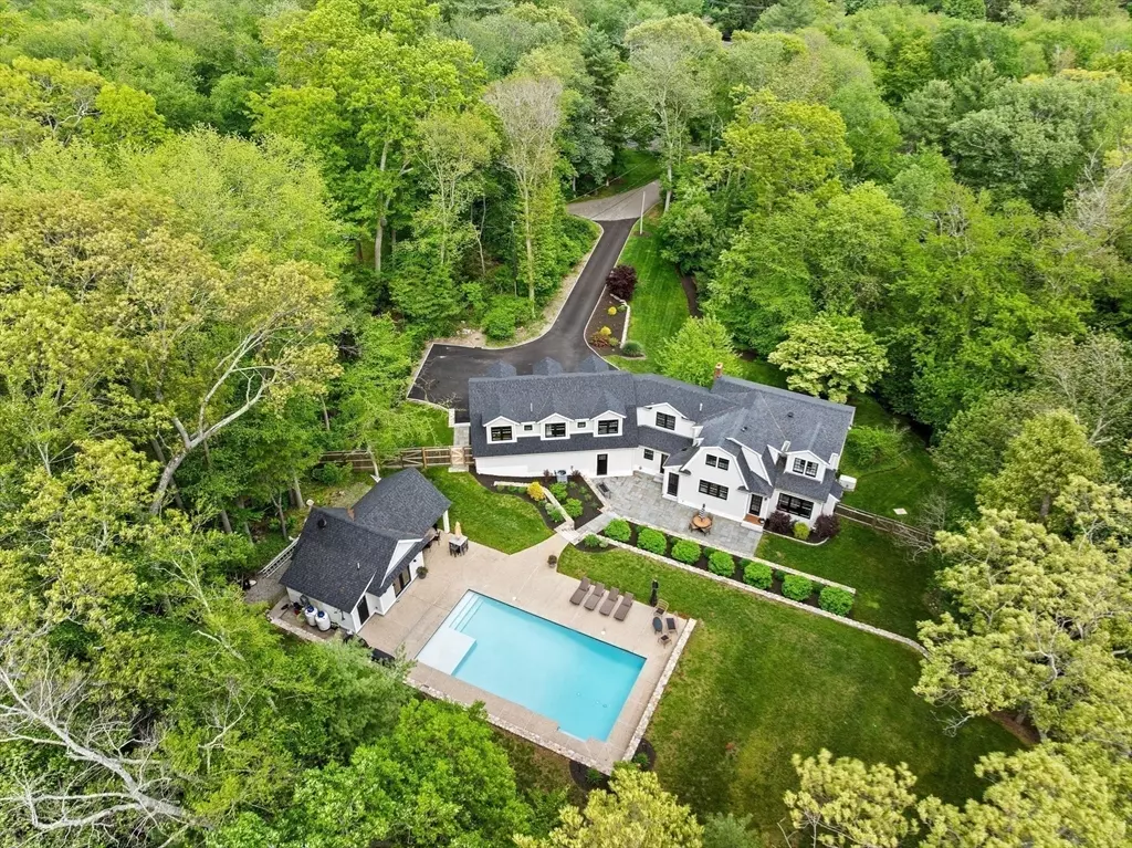 Norwell, MA 02061,436 River Street