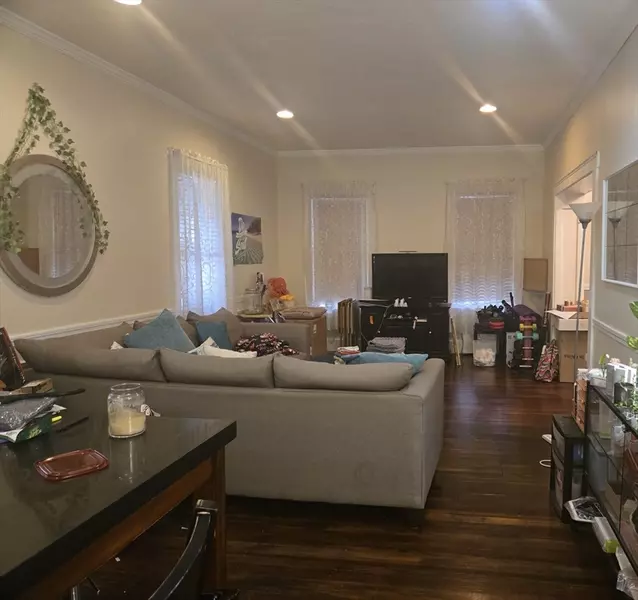 88 Esmond St, Boston, MA 02121