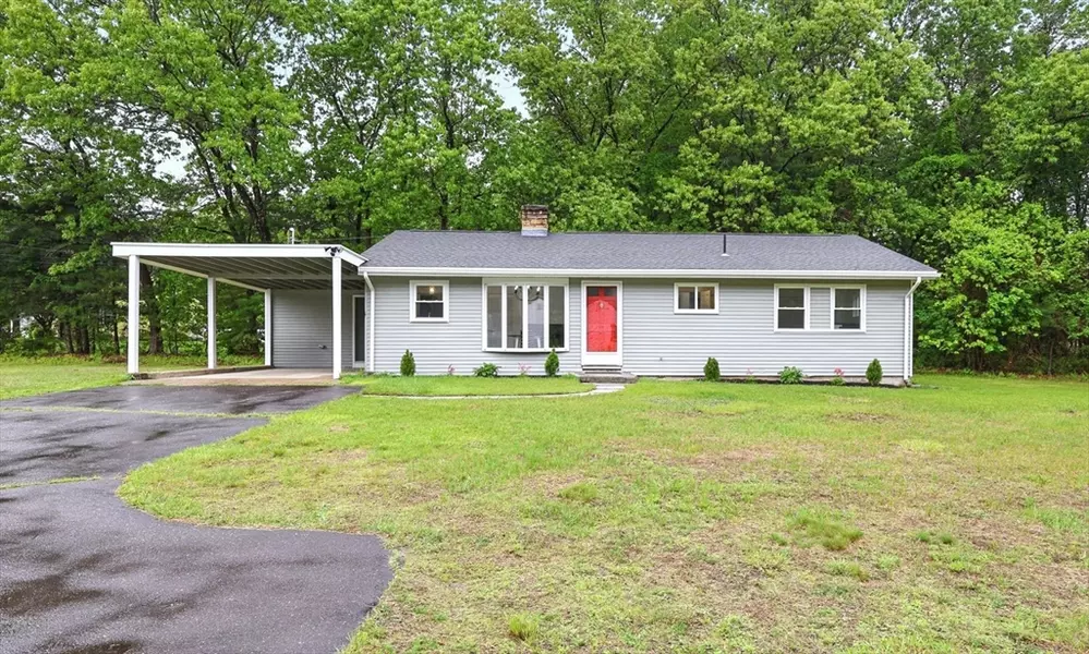 97 Sandy Hill Rd, Westfield, MA 01085