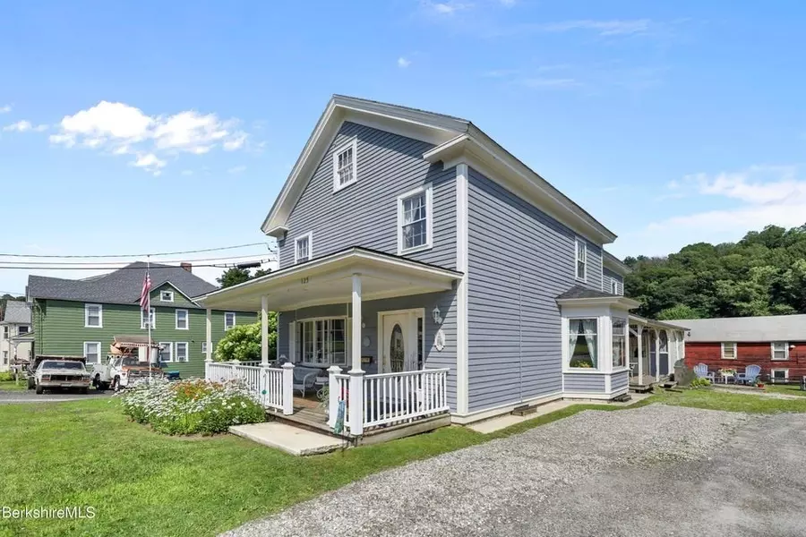 125 Center St #2, Lee, MA 01238