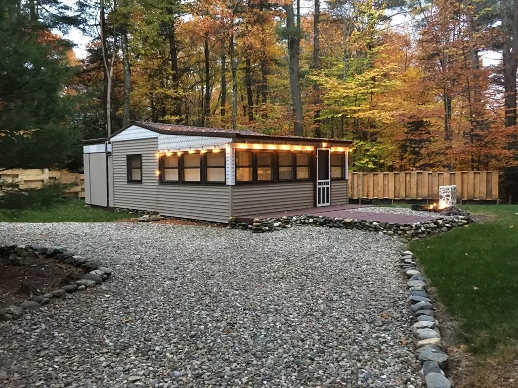 Heath, MA 01346,2 Modoc Drive