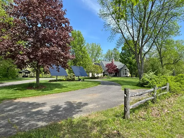 Greenfield, MA 01301,187 Plain Road