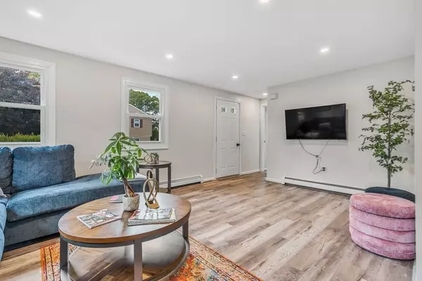 Billerica, MA 01821,3 Sinclair St