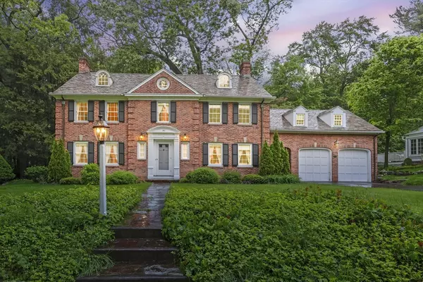 84 Englewood Road, Longmeadow, MA 01106