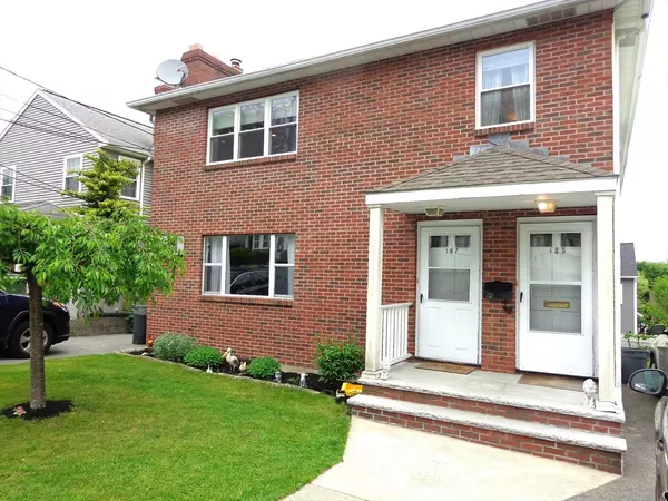 Watertown, MA 02472,185 Edenfield Ave #2