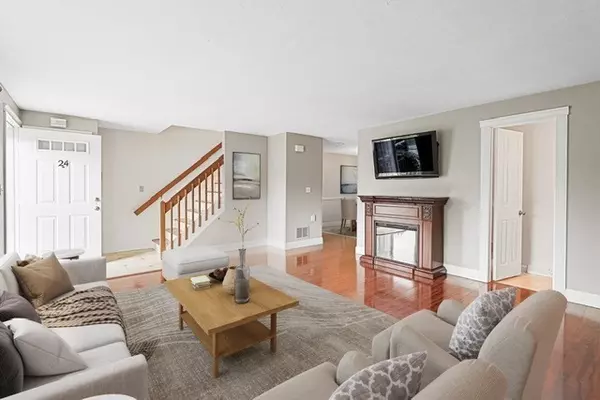 Webster, MA 01570,24 Highcrest Park #24