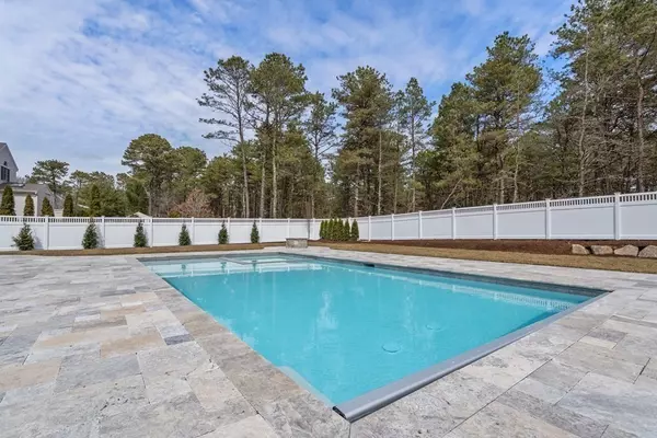 Falmouth, MA 02536,10 Dawson Way