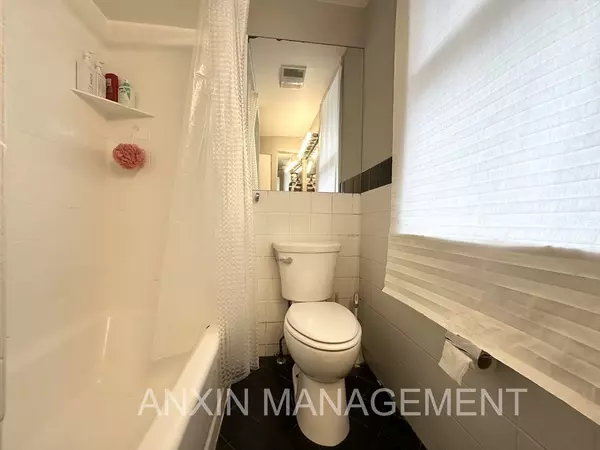 Boston, MA 02134,71 Gardner St #1