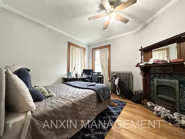 Boston, MA 02134,71 Gardner St #1