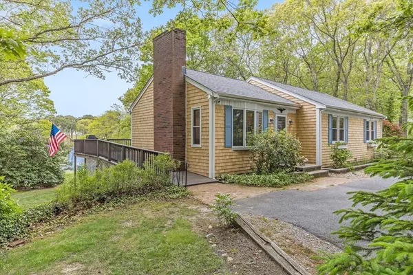 Barnstable, MA 02655,51 Wianno Cir