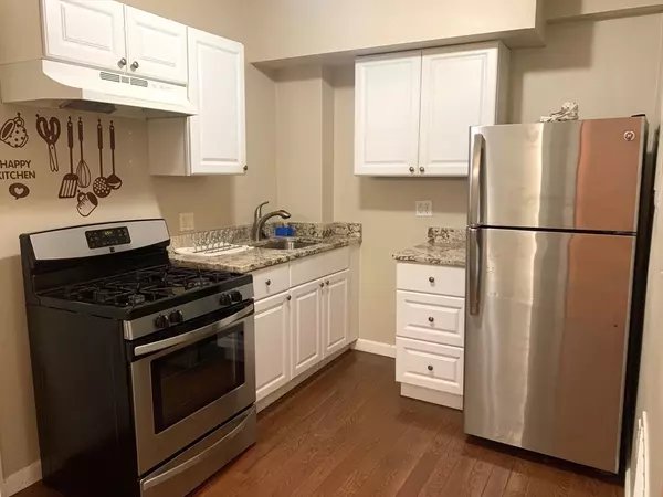 333 Paris St #2, Boston, MA 02128