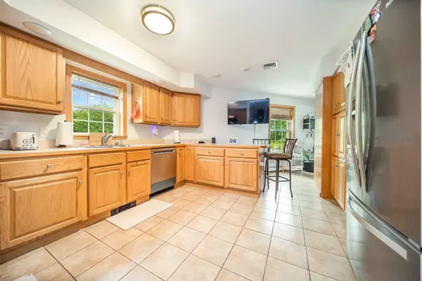 Fall River, MA 02721,1441 Stafford Rd