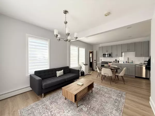 322 Hurley St #2, Cambridge, MA 02141
