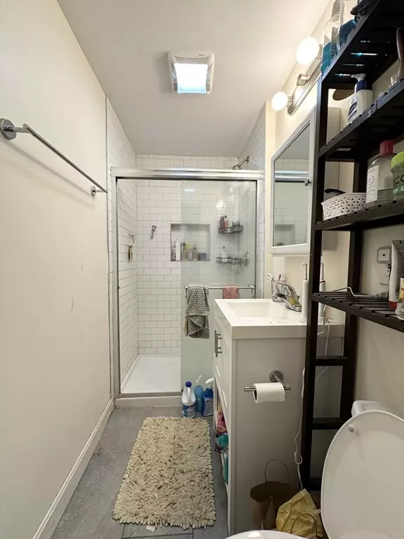 Cambridge, MA 02141,146 Webster Avenue #3