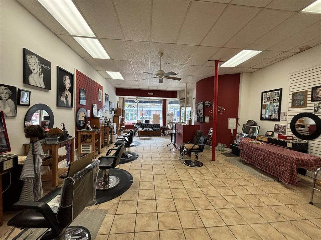 Medford, MA 02155,10 Salem Street
