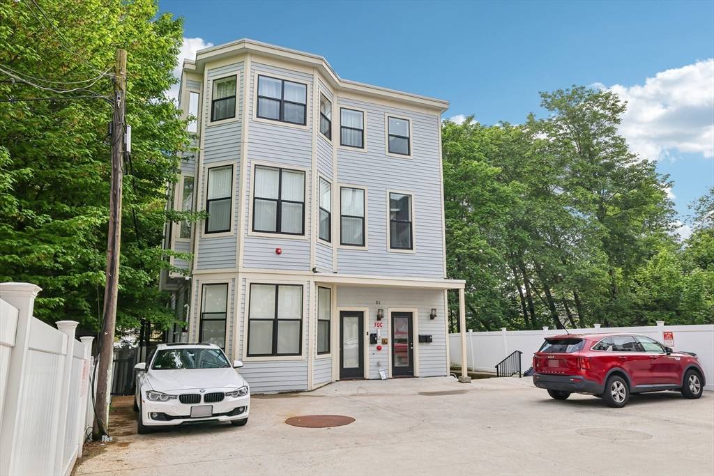 51 Hamilton Street #3, Boston, MA 02125