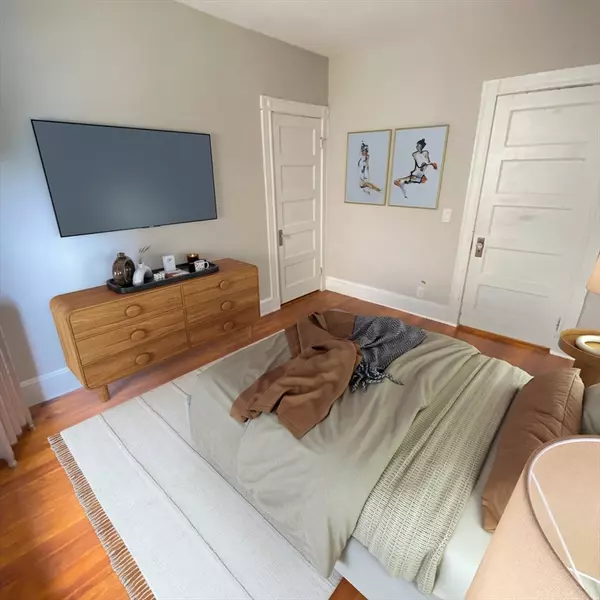 Boston, MA 02122,128 King St #2