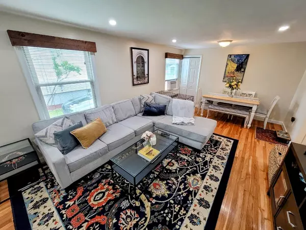 Worcester, MA 01602,9 Rosewood Dr