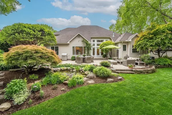 Westfield, MA 01085,7 Brimfield Way