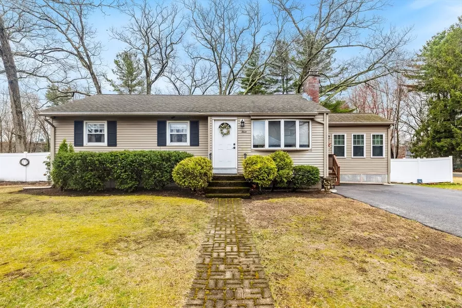 3 Kelley Street, Medway, MA 02053