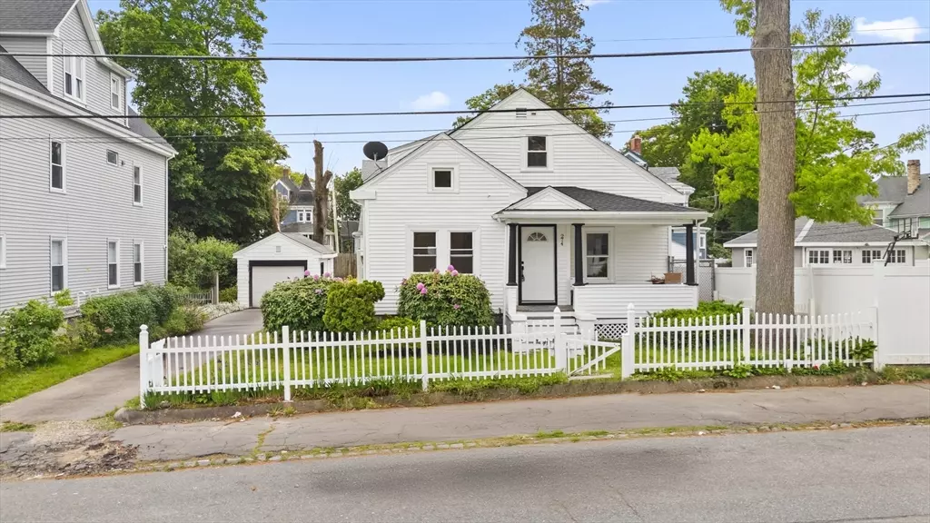 274 Green St, Brockton, MA 02301