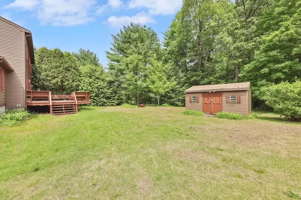 Palmer, MA 01080,24 Sylvia St