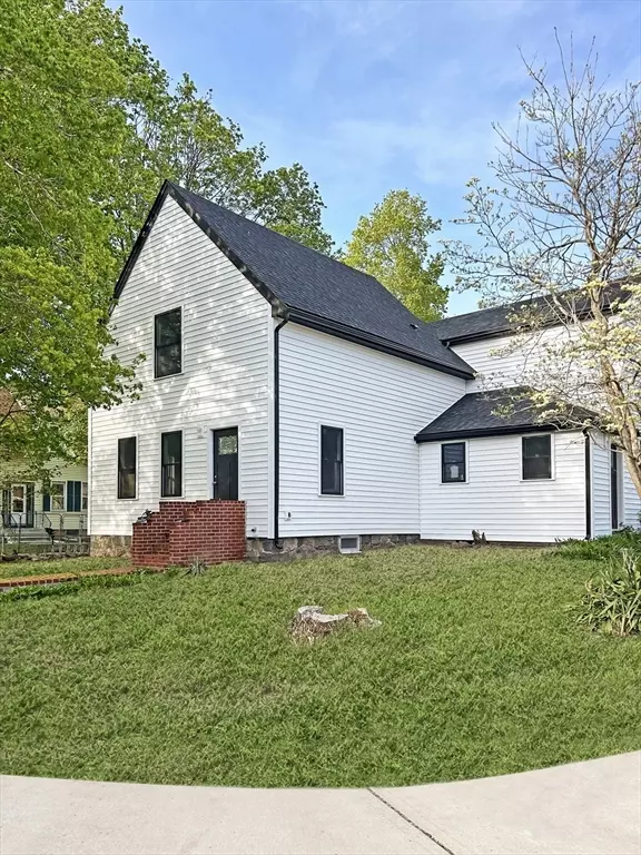 10 Bigelow St., Rockland, MA 02370