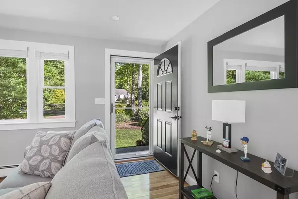 Falmouth, MA 02536,29 Braeburn Ct