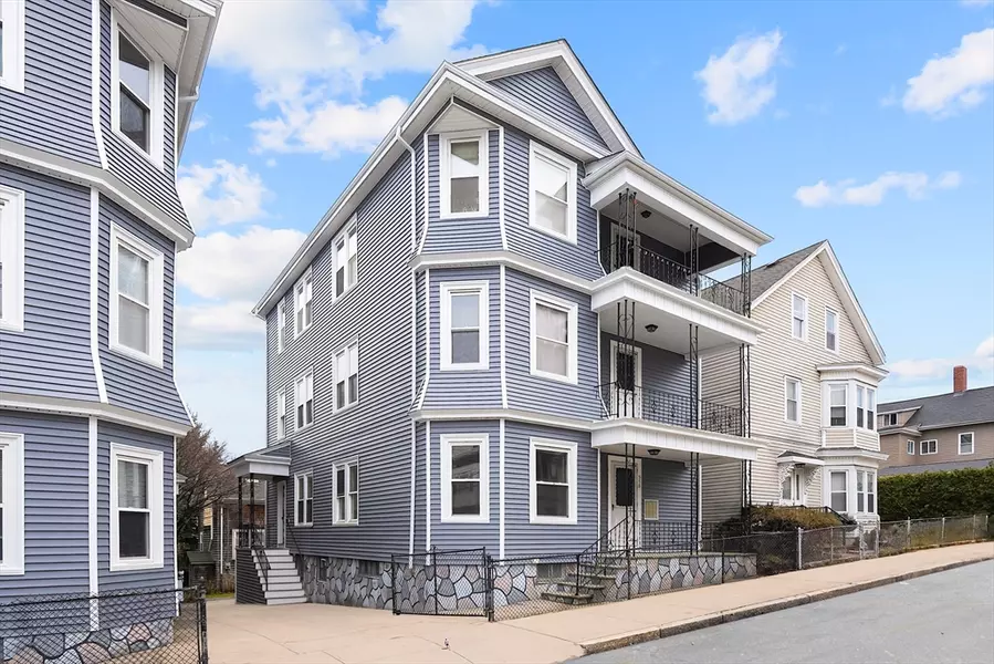 570 William Street, Fall River, MA 02721