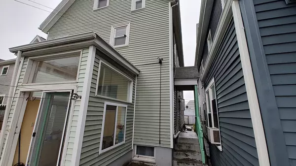 Medford, MA 02155,56 William St