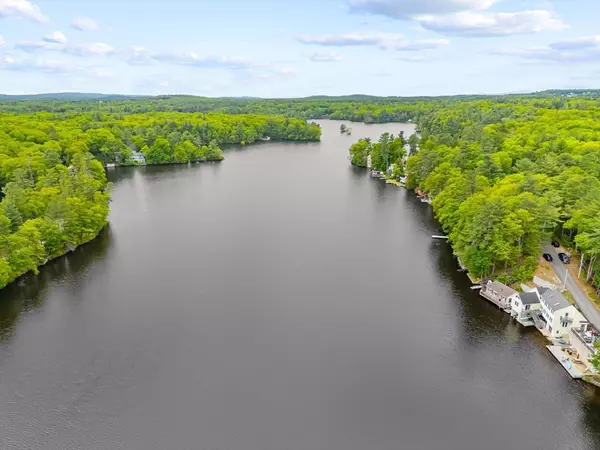 Groton, MA 01450,49 Boathouse Rd.