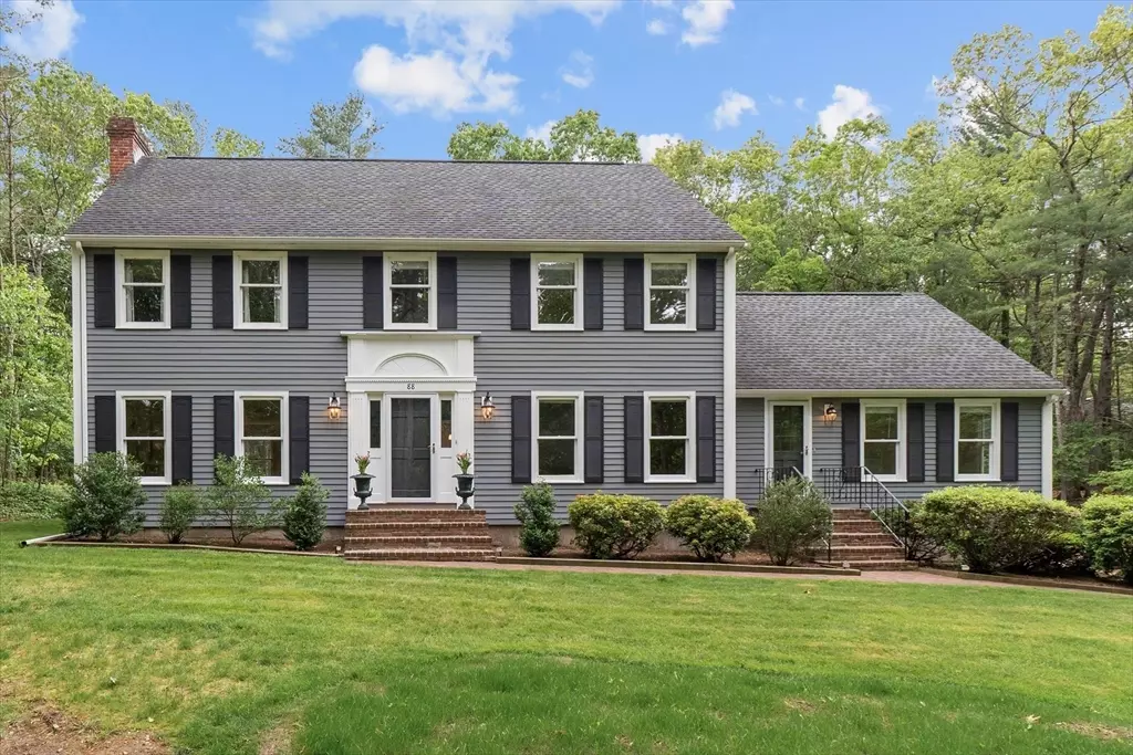 North Andover, MA 01845,88 Carlton Ln