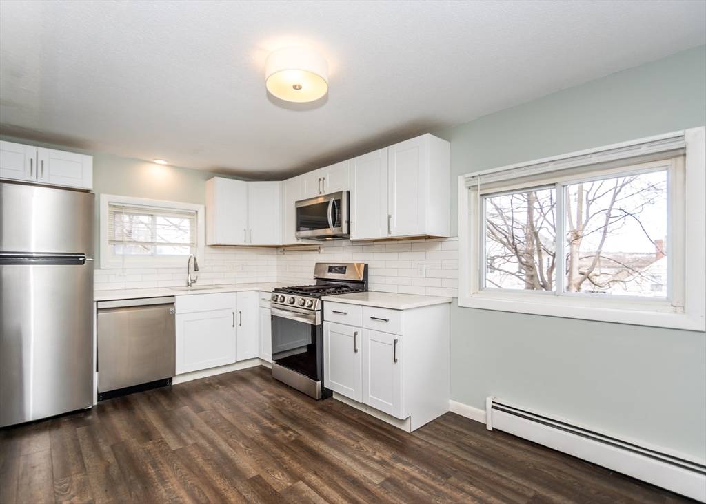 Waltham, MA 02453,46 Bolton Street #3