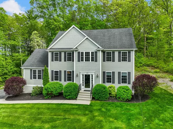 Franklin, MA 02038,105 Louise Dr
