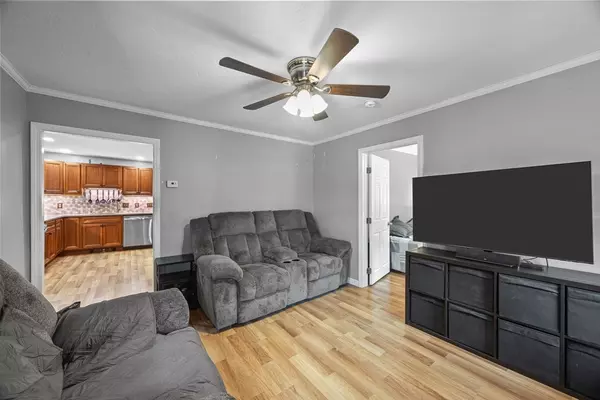 Plymouth, MA 02360,15 Forest Ave Ct