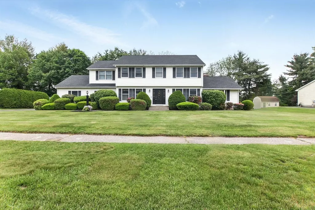 West Springfield, MA 01089,36 Apple Ridge Rd