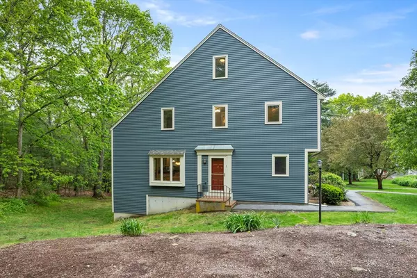 Maynard, MA 01754,16 Deer Path #1