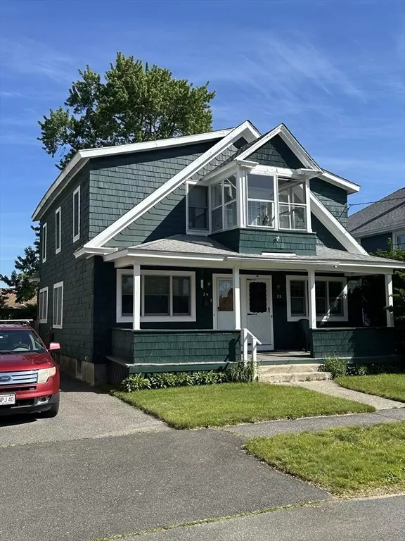 Chicopee, MA 01020,32-34 Chateaugay St