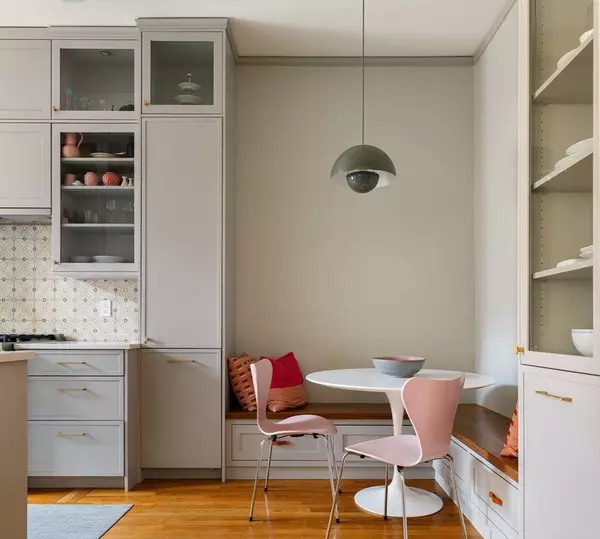 Boston, MA 02116,236 Marlborough St #3