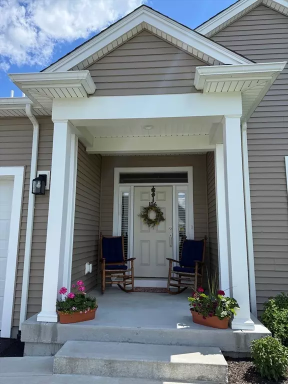 Northbridge, MA 01588,186 Stone Hill Drive #186
