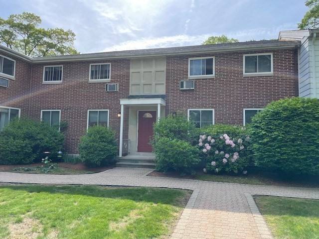 50 Wilson Dr #50, Framingham, MA 01702