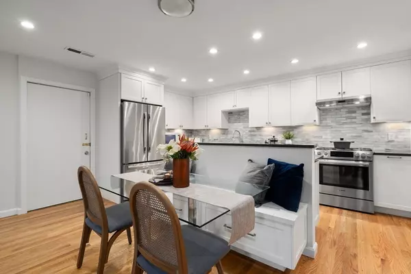 Cambridge, MA 02138,44 Fresh Pond Place #44