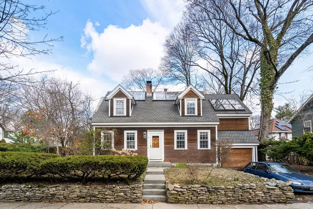 Newton, MA 02459,9 Albion Pl
