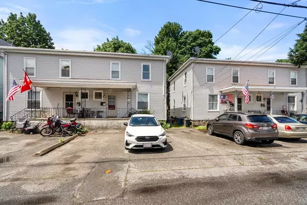 9-15 Maple St, Saugus, MA 01906