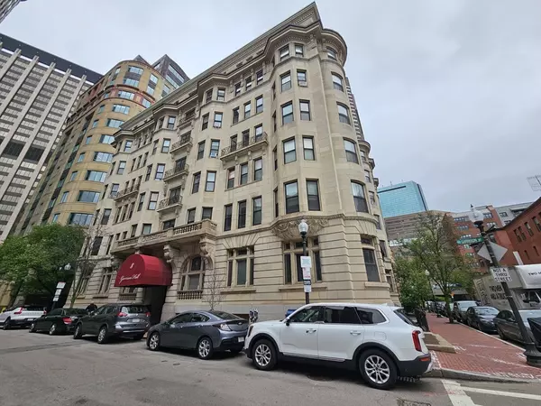 8 Garrison St #500, Boston, MA 02116